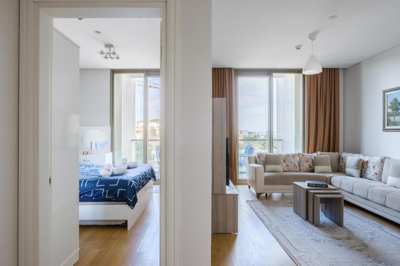Eclipse Maslak Residence By Newinn Istanbul Exterior photo